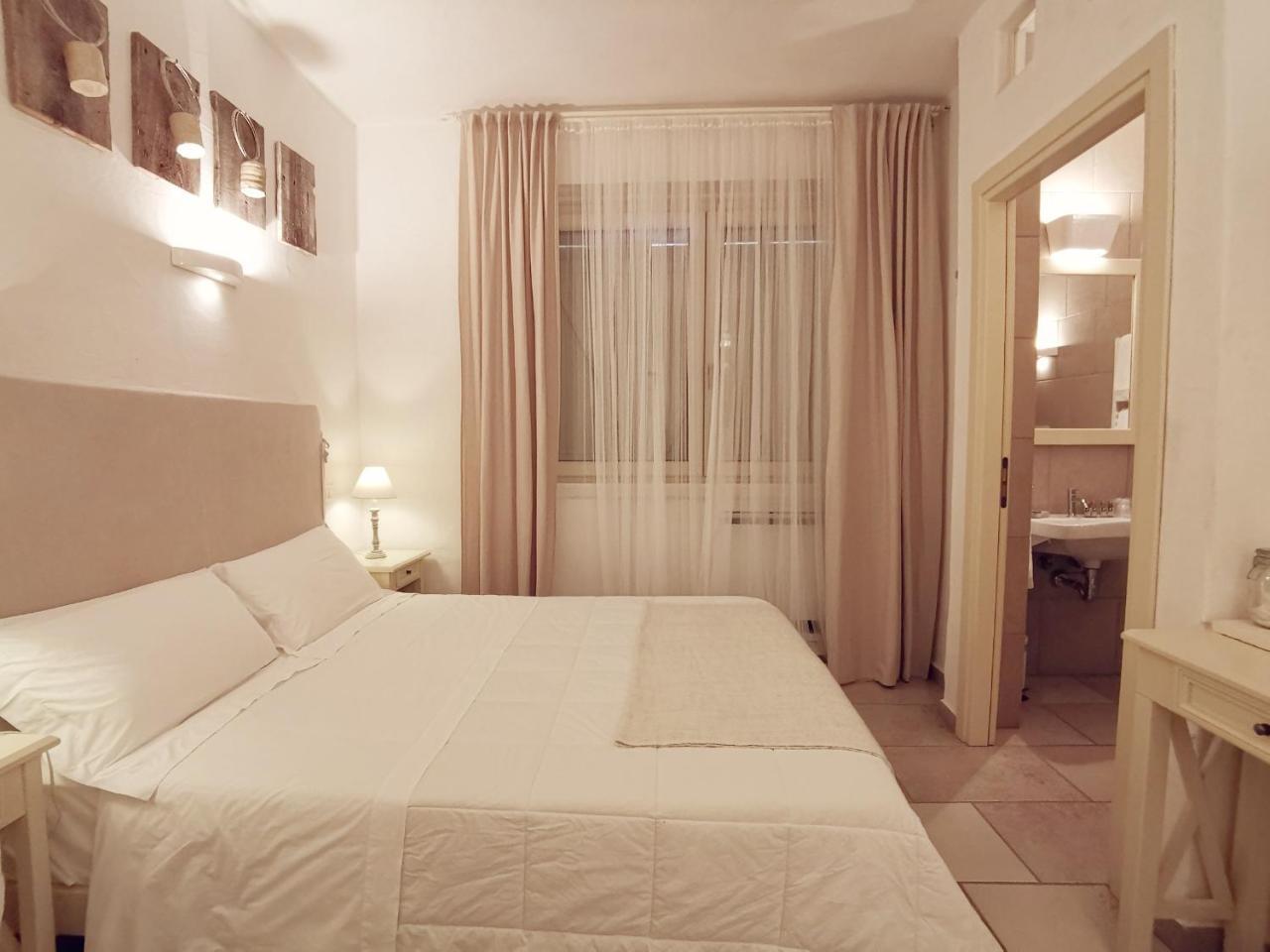 Le Nicchie Guest House Lucera Eksteriør billede