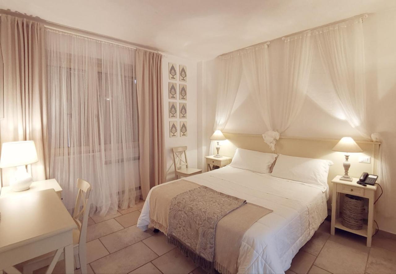 Le Nicchie Guest House Lucera Eksteriør billede